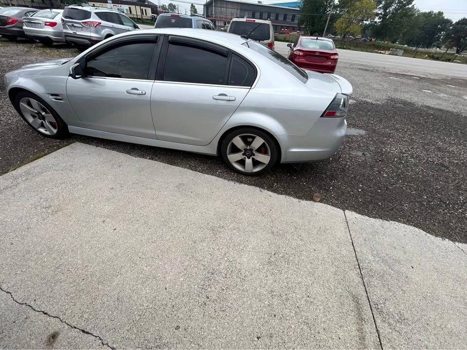 2009 Pontiac G8 - Image 5 of 5