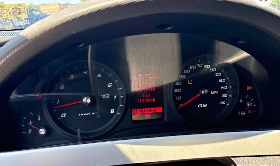 2009 Pontiac G8 - Image 10 of 11