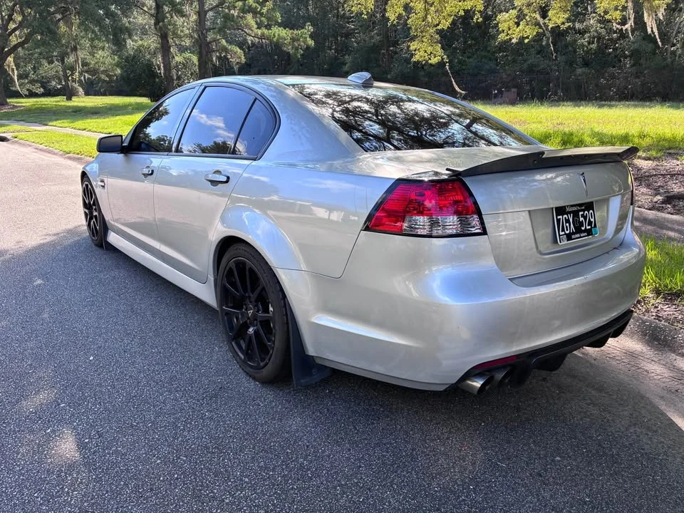 2009 Pontiac G8 - Image 2 of 10