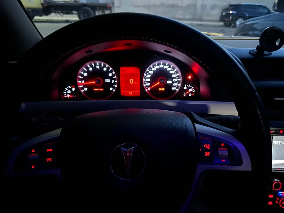 2009 Pontiac G8 - Image 2 of 12