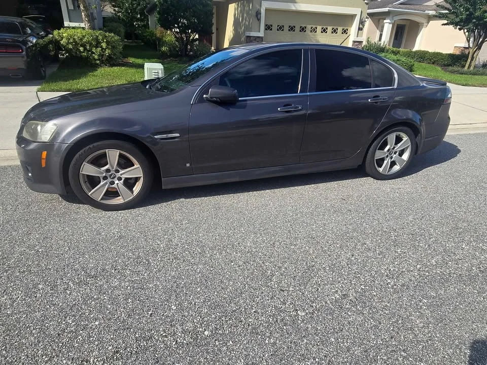 2009 Pontiac G8 - Image 2 of 5