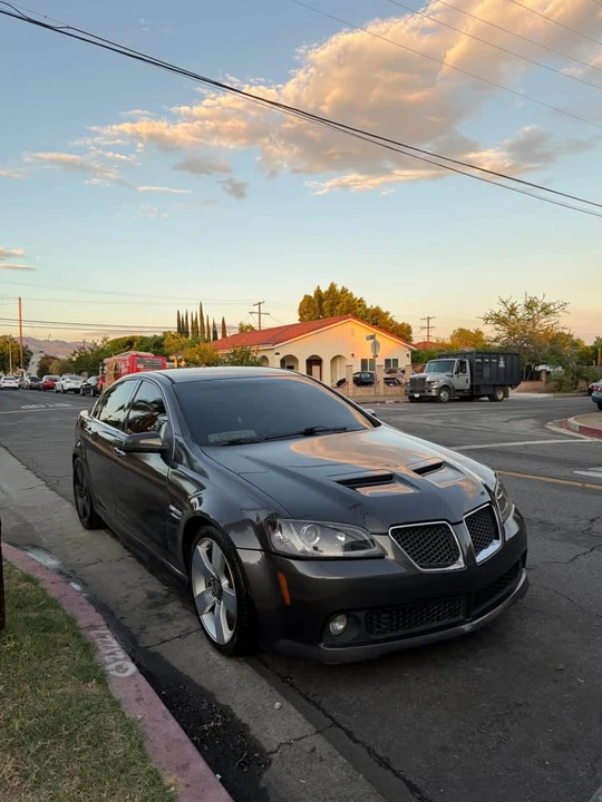 2009 Pontiac G8 - Image 2 of 11