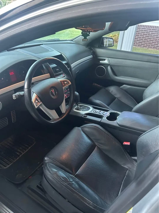 2009 Pontiac G8 - Image 6 of 7