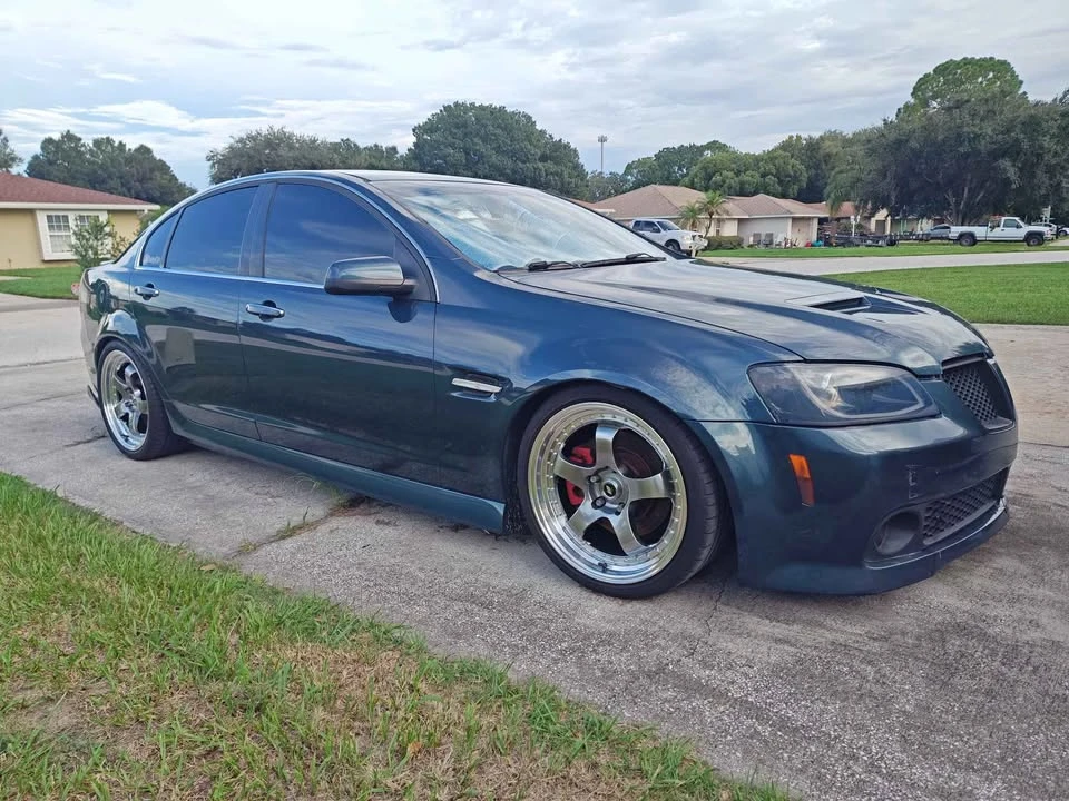 2009 Pontiac G8 - Image 2 of 10