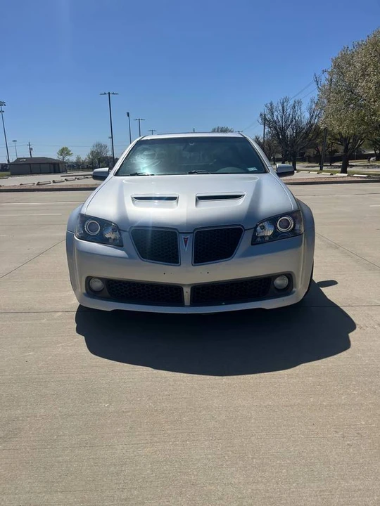 2009 Pontiac G8 - Image 2 of 14