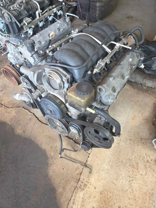 2009 Parts & Memorabilia Engines - Image 4 of 5