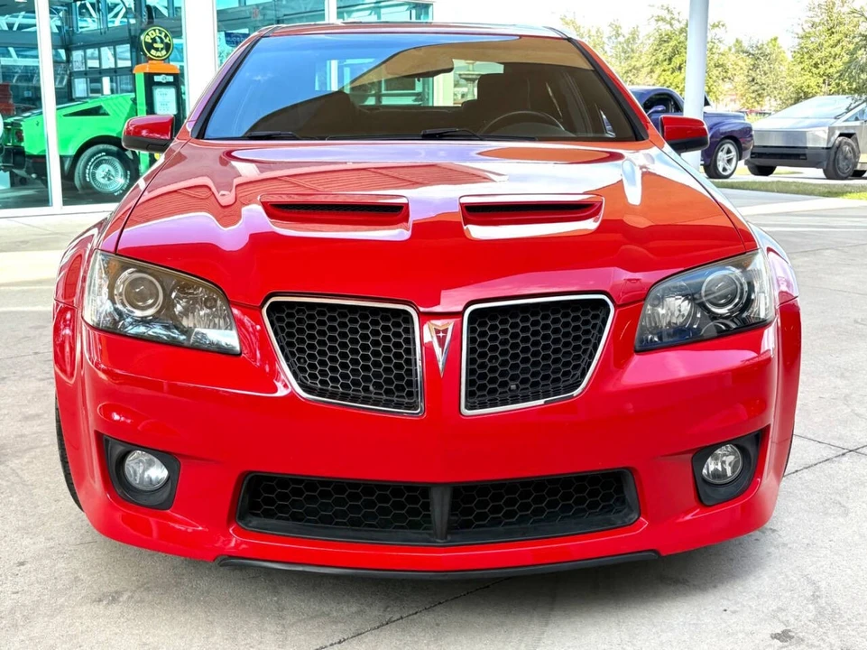 2009 Pontiac G8 - Image 2 of 21