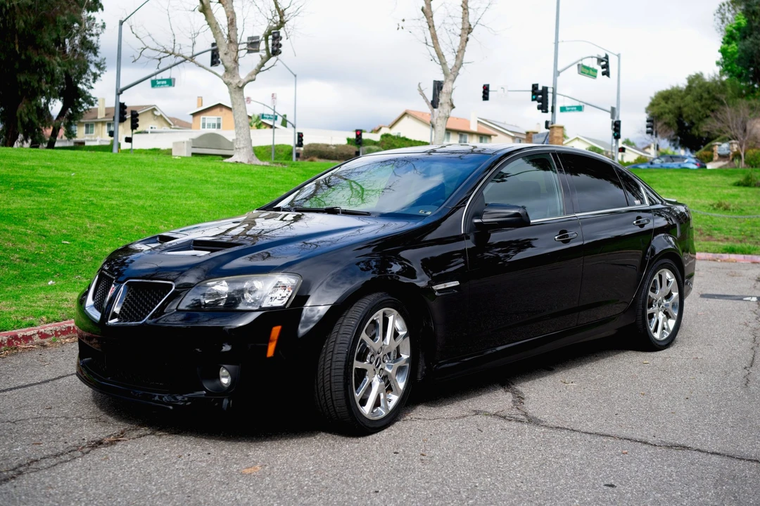 2009 Pontiac G8 - Image 2 of 31
