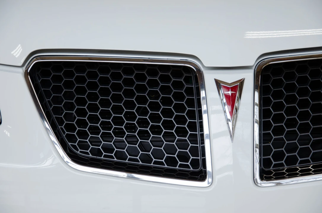 2009 Pontiac G8 - Image 16 of 31