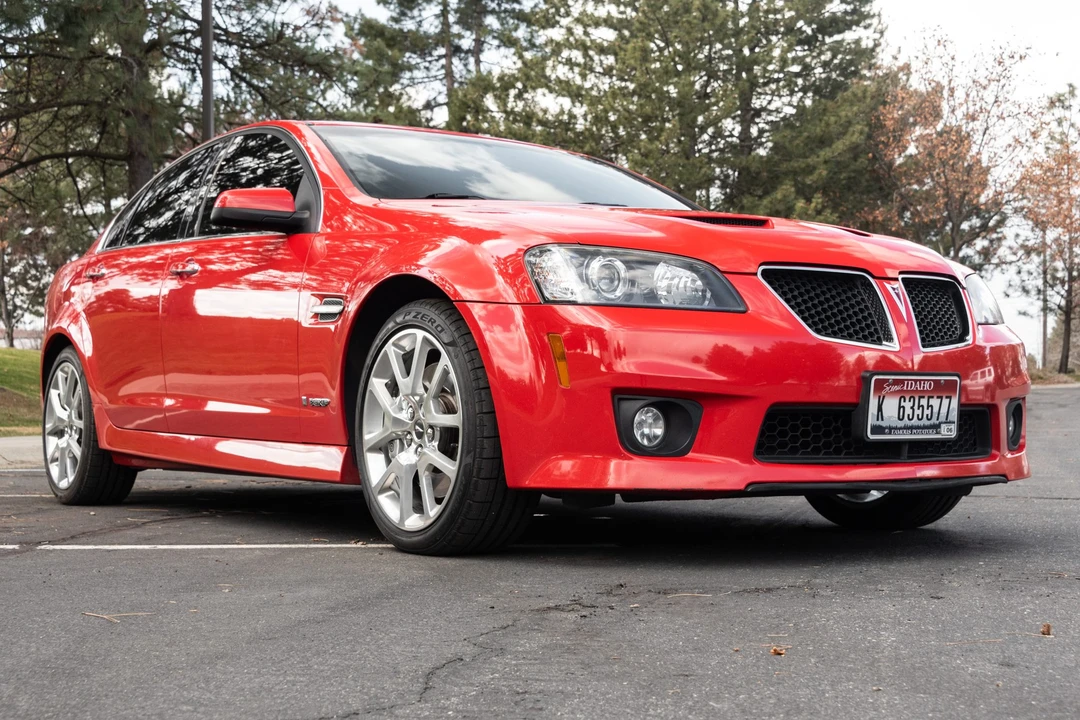 2009 Pontiac G8 - Image 2 of 31