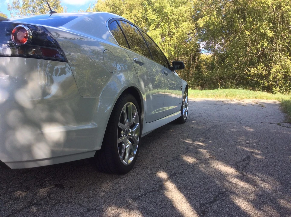2009 Pontiac G8 - Image 14 of 31