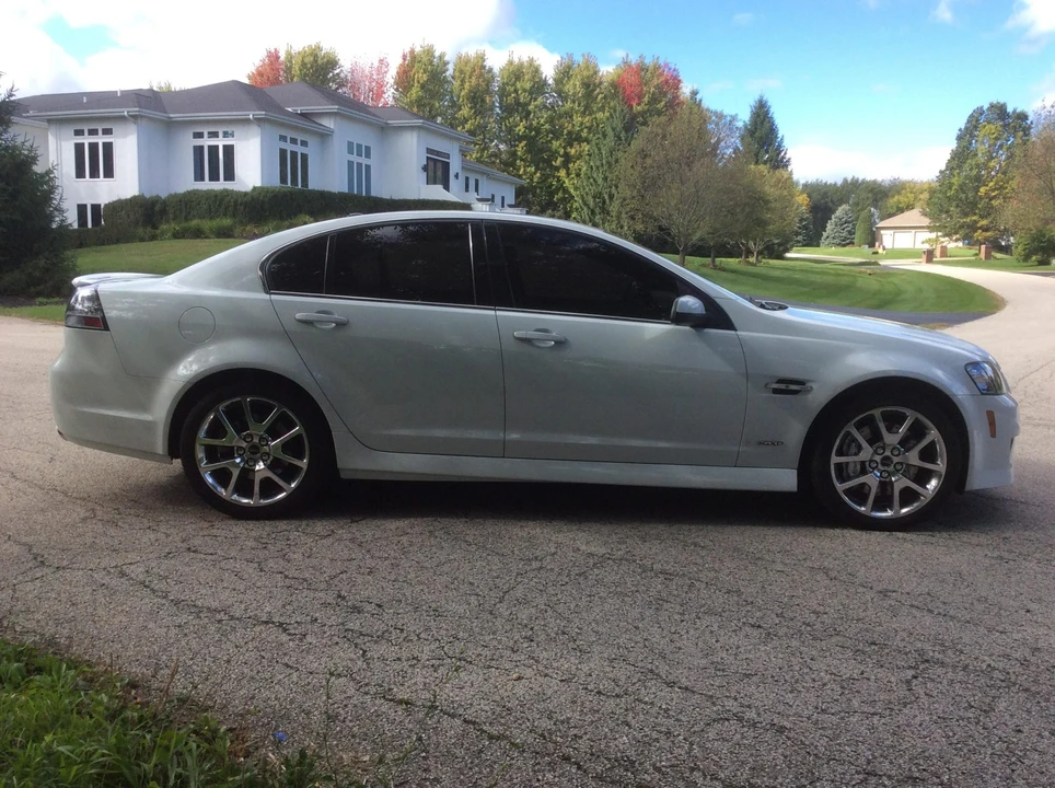 2009 Pontiac G8 - Image 10 of 31