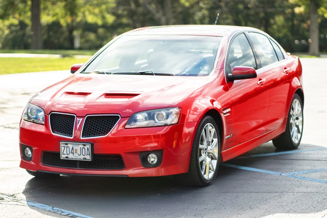 2009 Pontiac G8 - Image 2 of 31