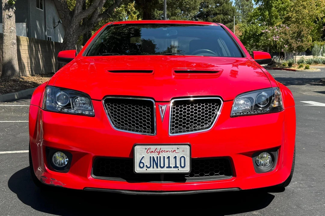 2009 Pontiac G8 - Image 2 of 31