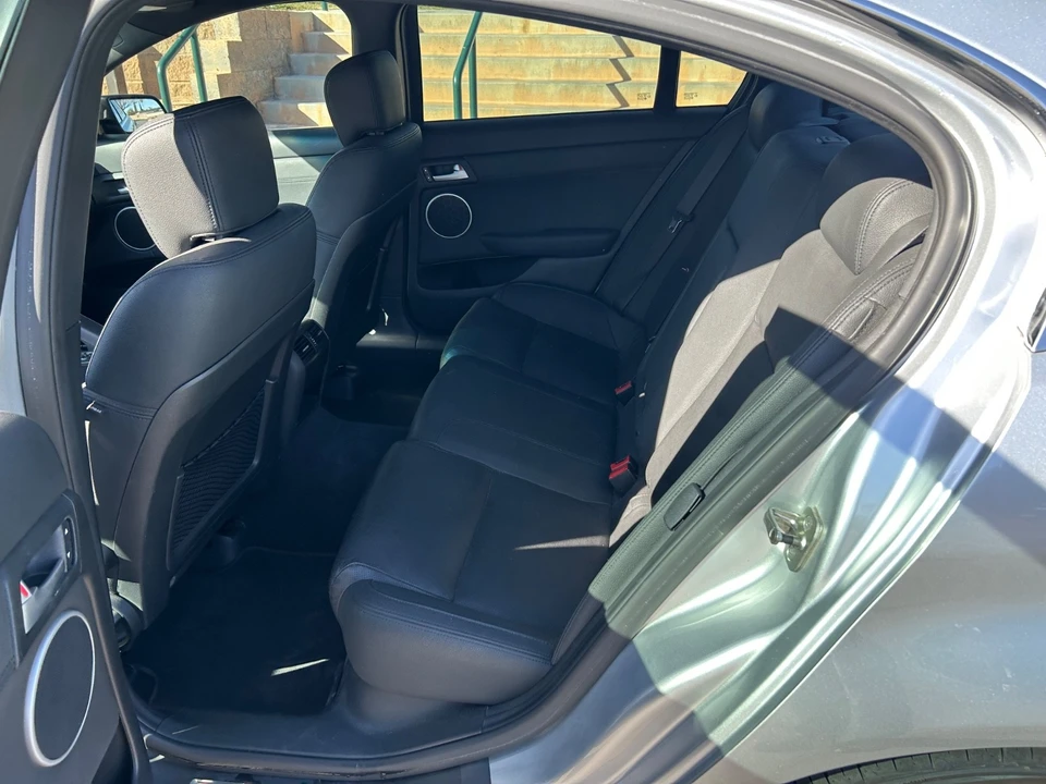 2009 Pontiac G8 - Image 16 of 17