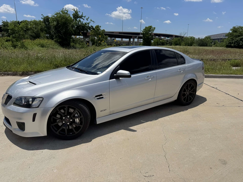 2009 Pontiac G8 - Image 2 of 31