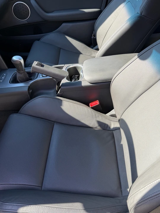 2009 Pontiac G8 - Image 10 of 21