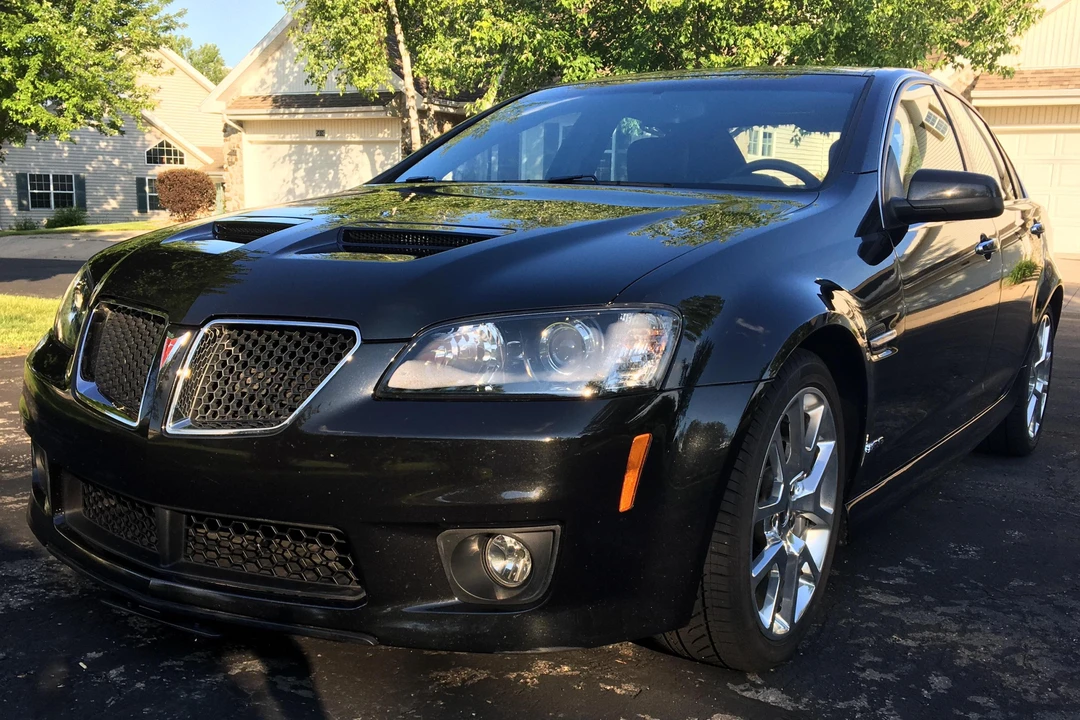 2009 Pontiac G8 - Image 2 of 31