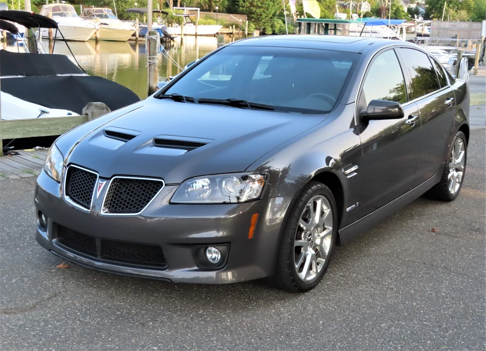 2009 Pontiac G8 - Image 2 of 31