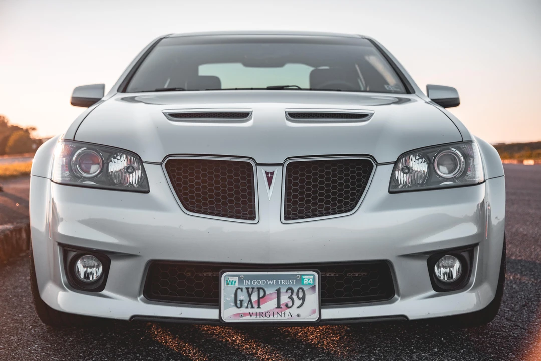 2009 Pontiac G8 - Image 2 of 31