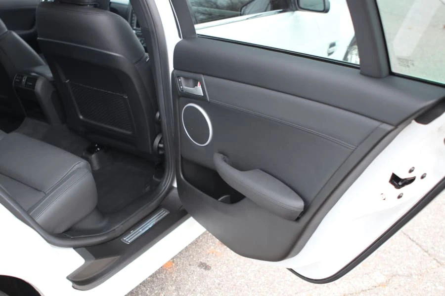 2009 Pontiac G8 - Image 10 of 31