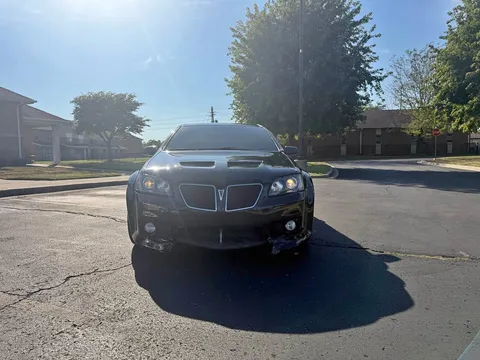 2009 Pontiac G8 GXP Sedan 4D