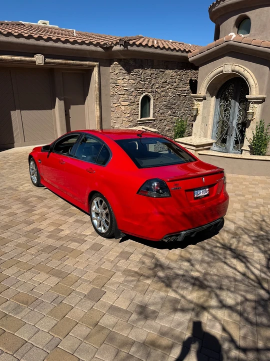 2009 Pontiac G8 - Image 2 of 14