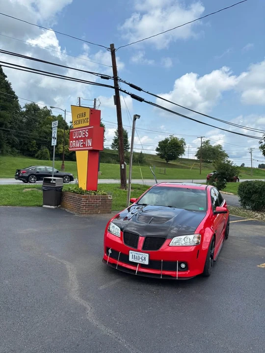 2009 Pontiac G8 - Image 2 of 13
