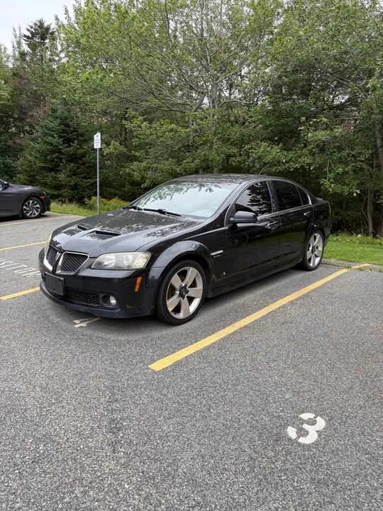 2009 Pontiac G8 - Image 2 of 9