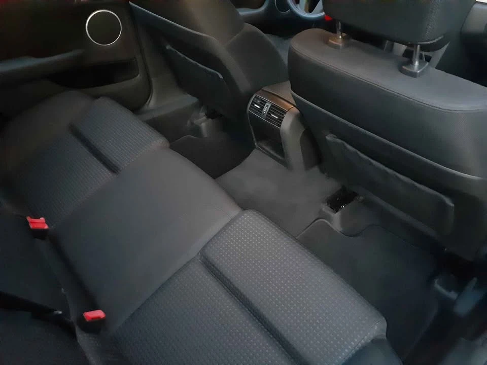 2009 Pontiac G8 - Image 13 of 18