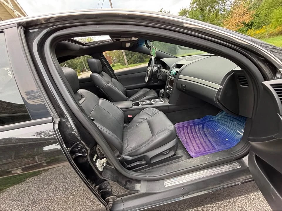 2009 Pontiac G8 - Image 6 of 12