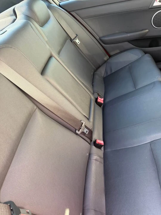 2009 Pontiac G8 - Image 10 of 14