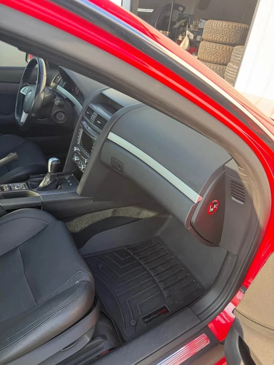 2009 Pontiac G8 - Image 6 of 14