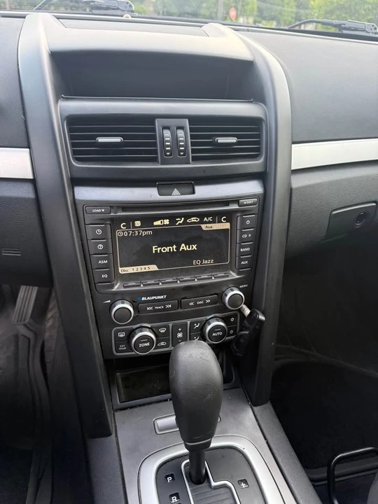 2009 Pontiac G8 - Image 10 of 14