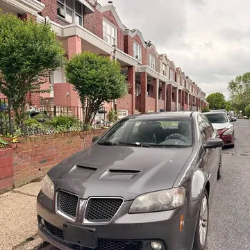 2009 Pontiac G8 Sedan 4D