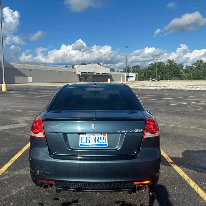 2009 Pontiac G8 - Image 4 of 10