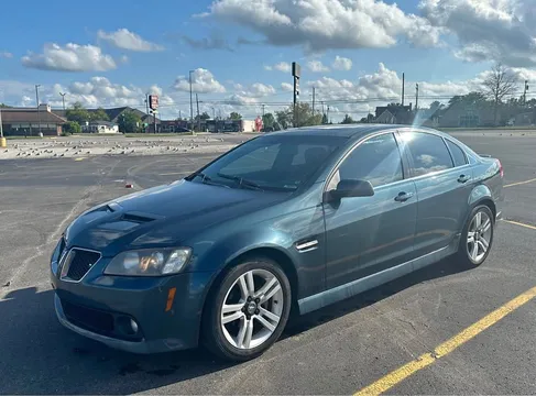 2009 Pontiac G8 Sedan 4D