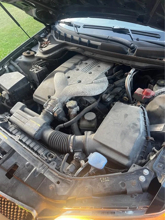 2009 Pontiac G8 - Image 16 of 16