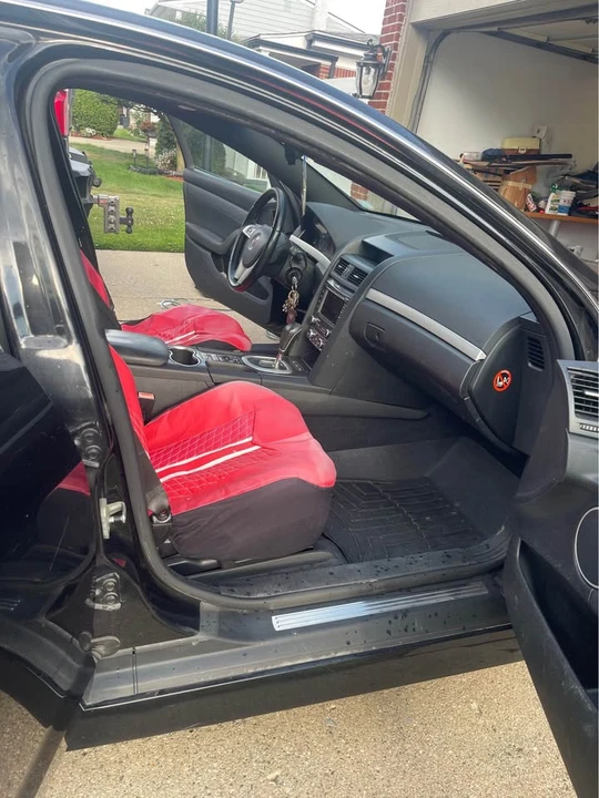 2009 Pontiac G8 - Image 14 of 16