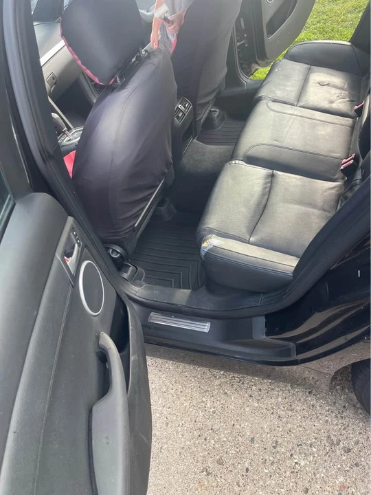 2009 Pontiac G8 - Image 10 of 16