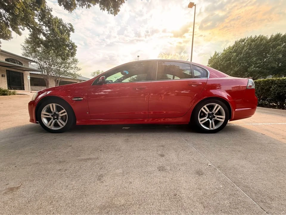 2009 Pontiac G8 - Image 2 of 14
