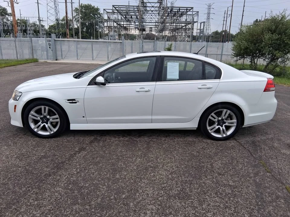 2009 Pontiac G8 - Image 8 of 11