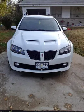 2009 Pontiac G8 Sedan 4D