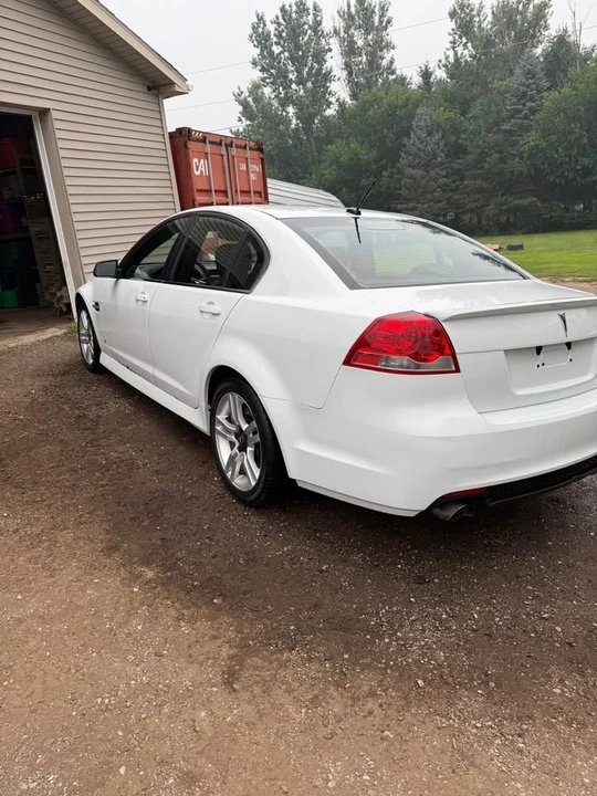 2009 Pontiac G8 - Image 4 of 9