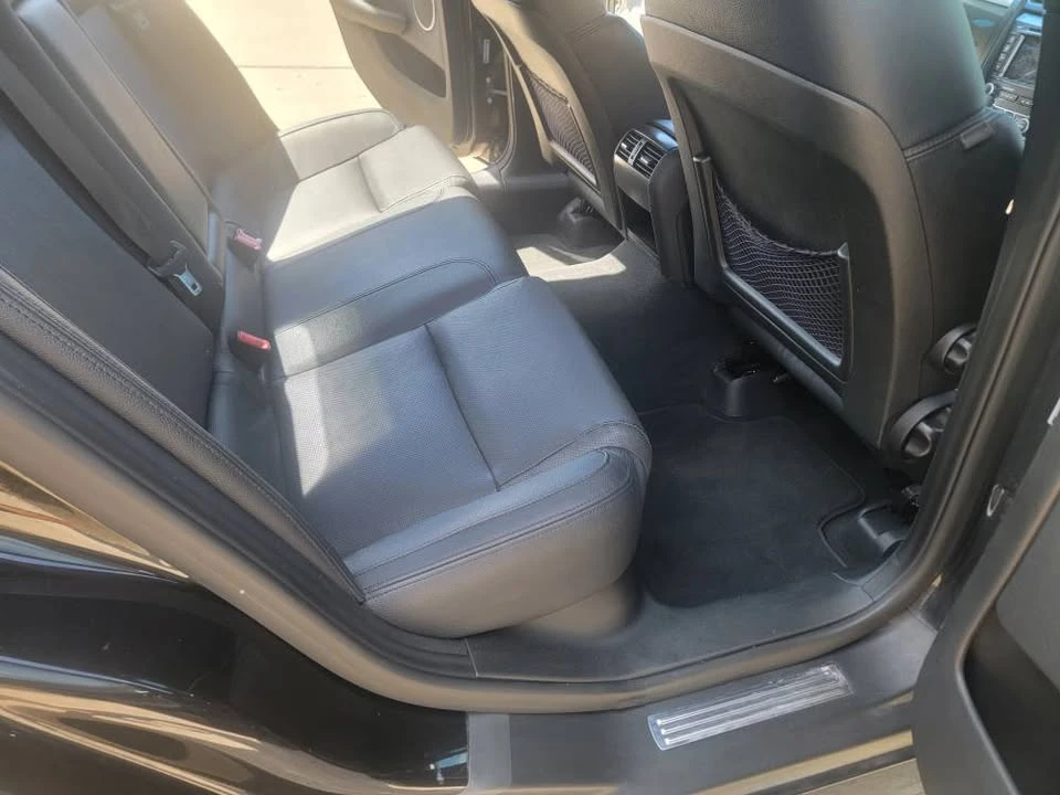 2009 Pontiac G8 - Image 12 of 13