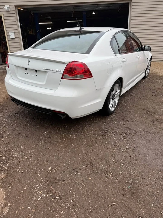 2009 Pontiac G8 - Image 3 of 9