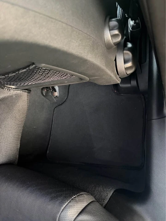 2009 Pontiac G8 - Image 11 of 16