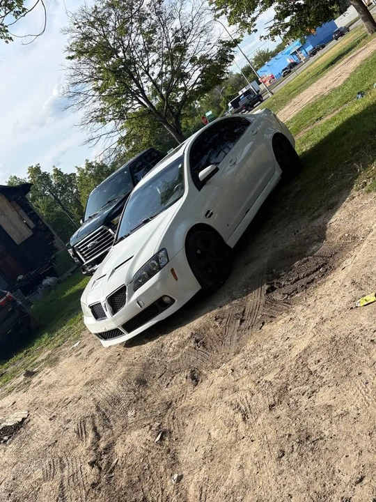 2009 Pontiac G8 - Image 4 of 13