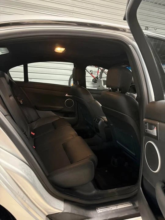 2009 Pontiac G8 - Image 10 of 12