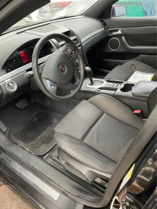 2009 Pontiac G8 - Image 14 of 15
